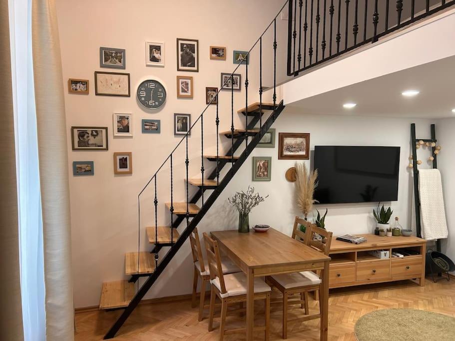 Gabeni Home Budapest Exteriör bild
