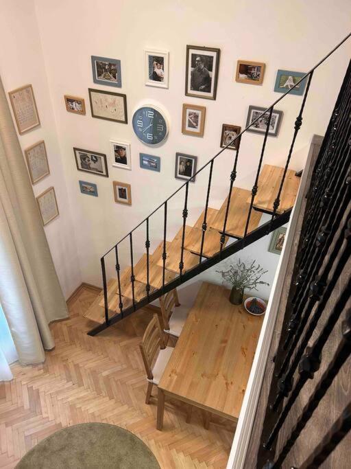 Gabeni Home Budapest Exteriör bild